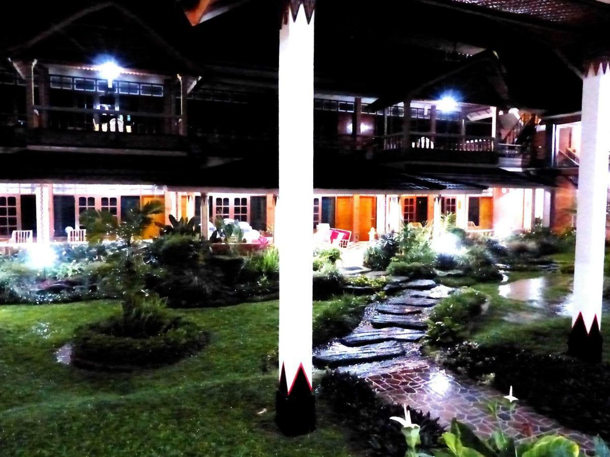 Toraja Torsina Hotel Rantepao Exterior foto